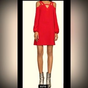 NWOT BCBG MaxAzria Weiss Off the Shoulders Dress